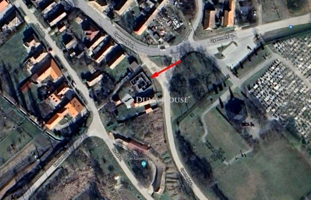 Eladó családi ház, Tarjánon, Gyermelyi utcában 18.99 M Ft