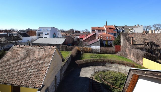 Eladó téglalakás, Debrecenben 58.9 M Ft, 2 szobás