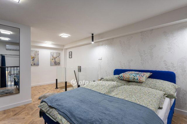 Eladó téglalakás, Budapesten, VI. kerületben 48 M Ft, 2 szobás