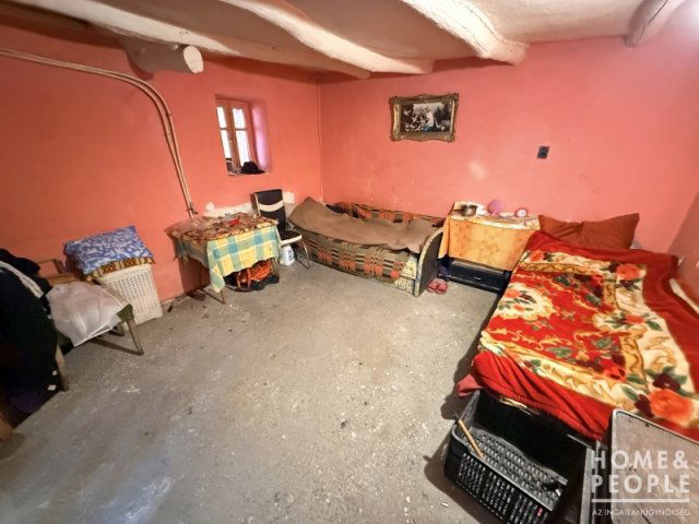 Eladó családi ház, Zákányszéken 17.3 M Ft, 2 szobás