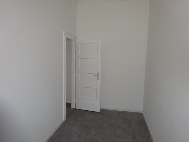 Eladó téglalakás, Budapesten, VII. kerületben, Klauzál utcában