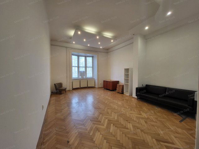 Eladó téglalakás, Győrött 72 M Ft / költözzbe.hu