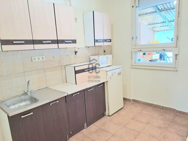 Eladó téglalakás, Kecskeméten 28.9 M Ft, 1 szobás