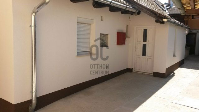 Eladó családi ház, Budaörsön 79.9 M Ft, 4 szobás