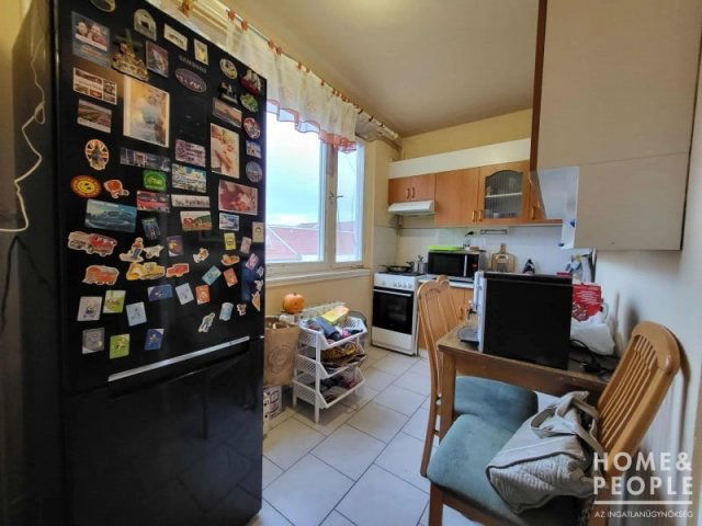 Eladó téglalakás, Szegeden 50.5 M Ft, 2 szobás