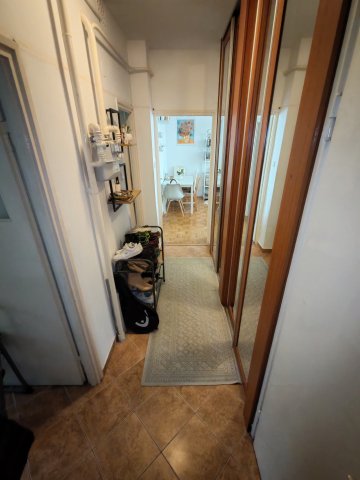 Eladó téglalakás, Szegeden, Közép fasoron 49 M Ft, 2 szobás