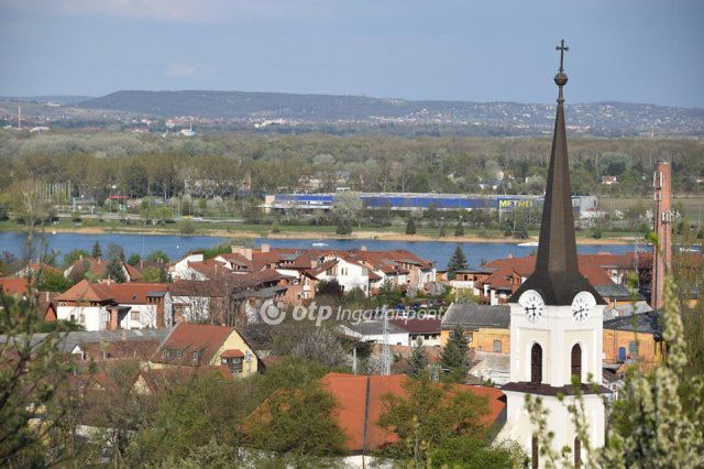Eladó telek, Budakalászon 11.9 M Ft / költözzbe.hu