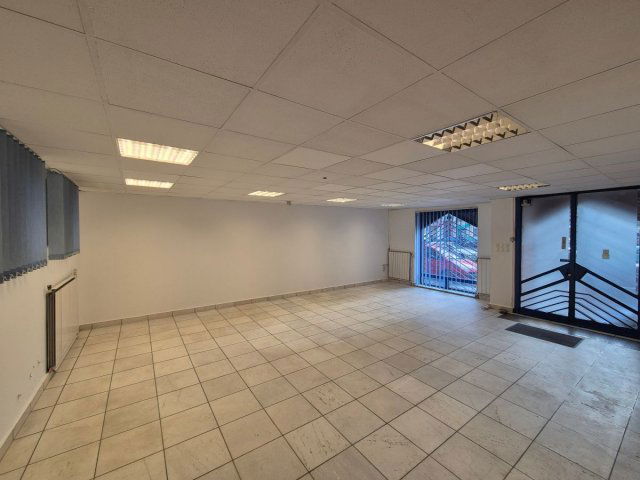 Eladó üzlethelyiség, Budapesten, VIII. kerületben 71 M Ft