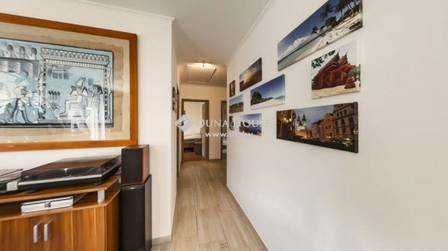Eladó családi ház, Szigetszentmiklóson 109 M Ft, 4 szobás