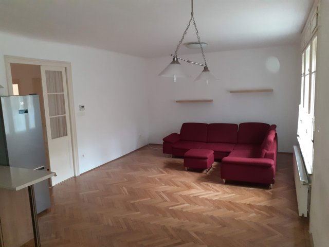 Kiadó téglalakás, albérlet, XIV. kerületben, Laky Adolf utcában
