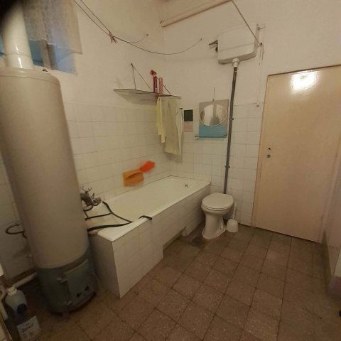 Eladó családi ház, Szelevényen 8 M Ft, 2+1 szobás