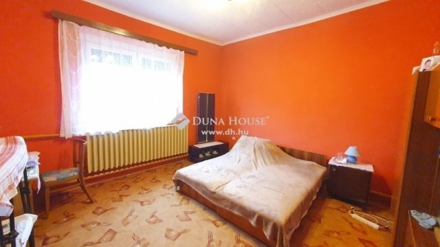 Eladó családi ház, Tápiószecsőn 50 M Ft, 3 szobás