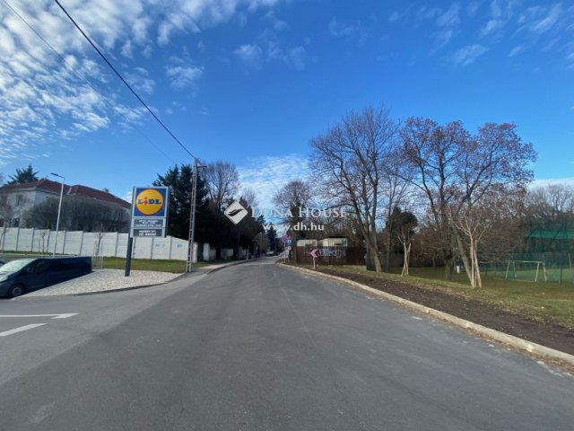 Eladó téglalakás, Érden 248 M Ft, 6 szobás