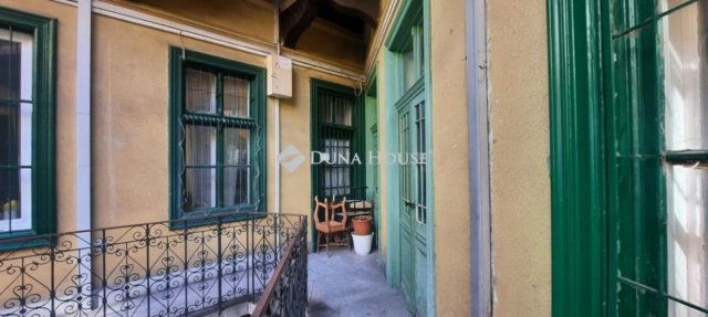 Eladó téglalakás, Budapesten, VIII. kerületben 172.2 M Ft