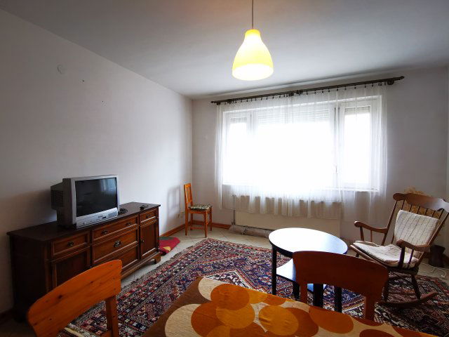 Kiadó téglalakás, albérlet, Szegeden 150 E Ft / hó, 2 szobás