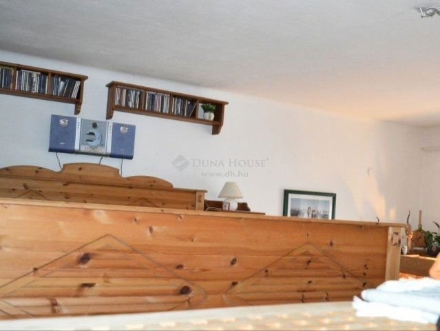 Eladó téglalakás, Budapesten, II. kerületben 83 M Ft, 2 szobás