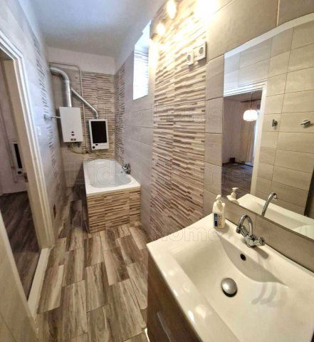 Eladó családi ház, Székesfehérvárott 55.5 M Ft, 2 szobás