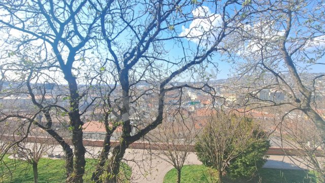 Kiadó téglalakás, albérlet, I. kerületben, Úri utcában