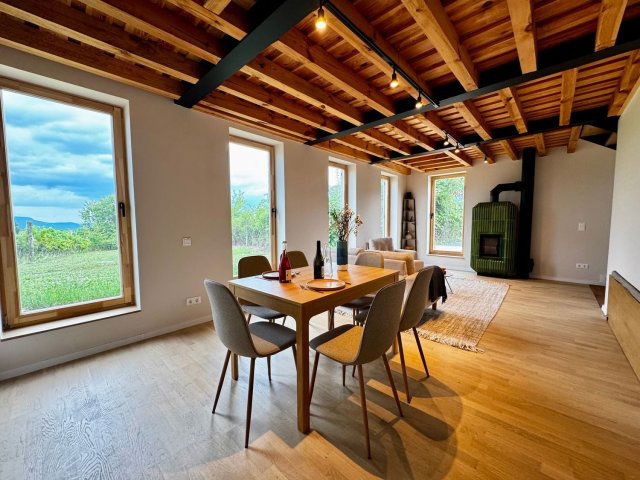 Eladó családi ház, Lesencefaluban 119.9 M Ft, 2 szobás