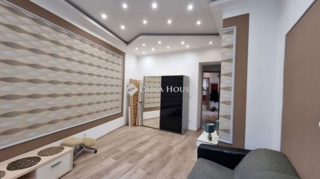 Eladó téglalakás, Budapesten, IX. kerületben 109.9 M Ft