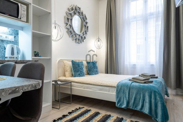 Eladó téglalakás, Budapesten, V. kerületben 119 M Ft, 3 szobás