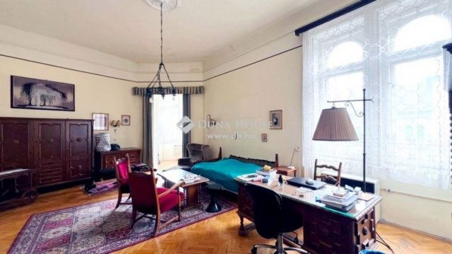 Eladó téglalakás, Budapesten, VII. kerületben 98.9 M Ft