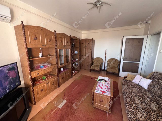 Eladó panellakás, Sopronban 51.9 M Ft, 2 szobás