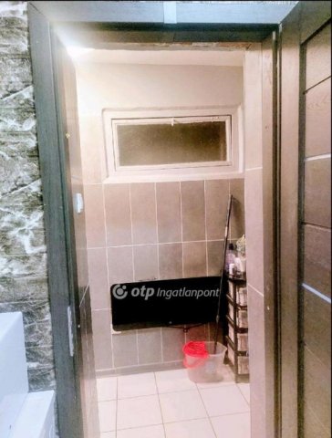 Eladó családi ház, Budapesten, VIII. kerületben 65 M Ft