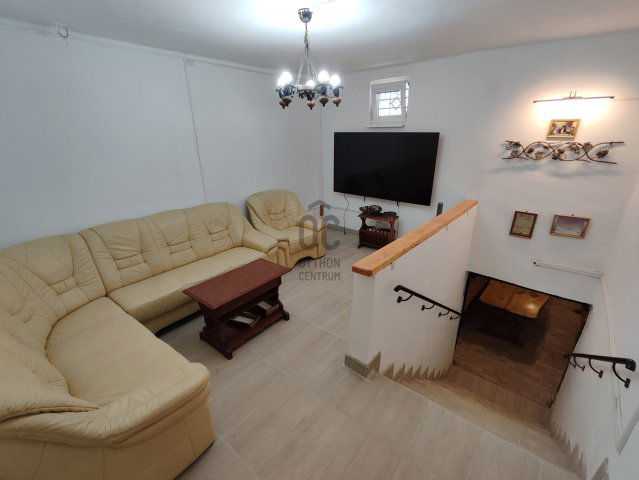 Eladó nyaraló, Ősin 45 M Ft, 1 szobás / költözzbe.hu