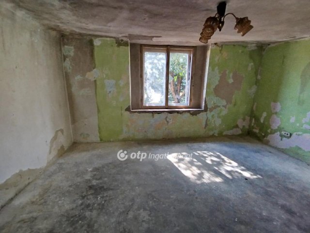 Eladó családi ház, Egerágon 15 M Ft, 2+1 szobás