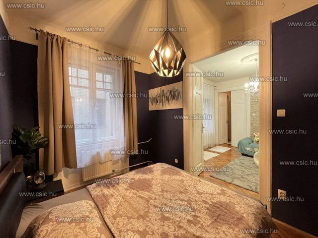 Eladó téglalakás, Budapesten, III. kerületben 74.9 M Ft