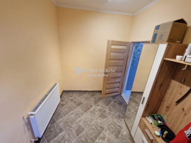Eladó mezogazdasagi ingatlan, Kocséren 130 M Ft, 3 szobás