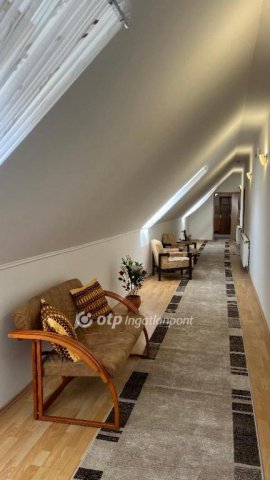 Eladó hotel, Szomolyán 150 M Ft / költözzbe.hu