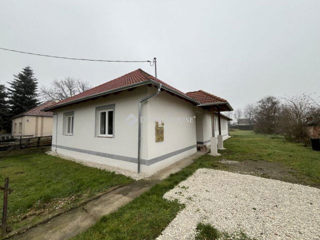 Eladó családi ház, Balogunyomon 74.9 M Ft, 4 szobás