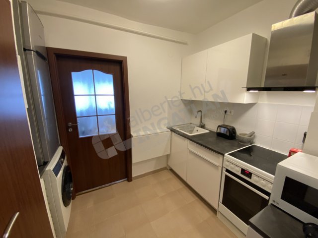 Kiadó téglalakás, albérlet, XIV. kerületben, Bazsarózsa utcában