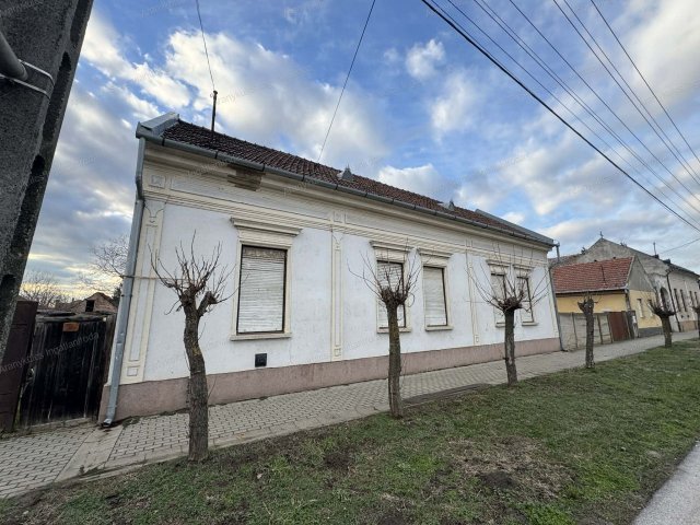 Eladó családi ház, Eleken 17.5 M Ft, 5 szobás