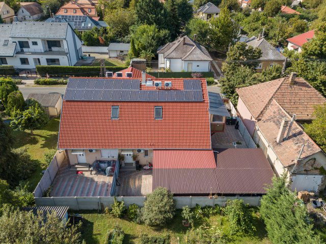 Eladó családi ház, Gyömrőn 189 M Ft, 8+7 szobás