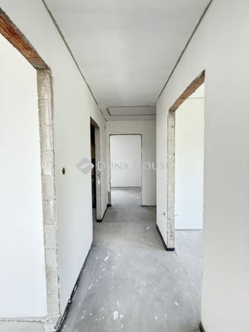 Eladó ikerház, Szigetszentmártonban 88.9 M Ft, 5 szobás