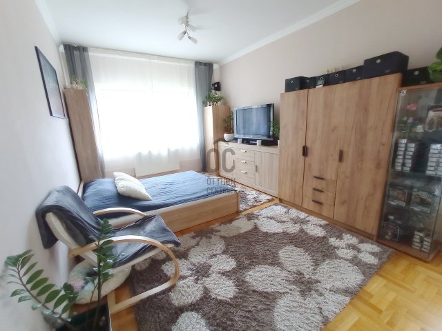 Eladó családi ház, Csömörön 105 M Ft, 6 szobás