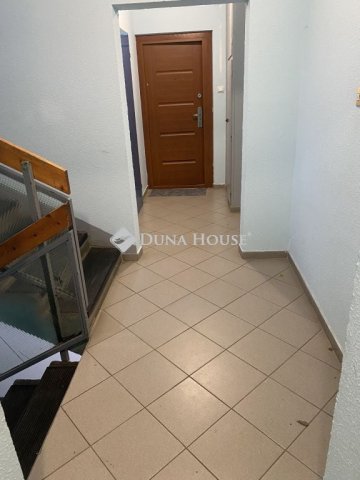 Eladó panellakás, Szegeden, Csorba utcában 72 M Ft, 3 szobás