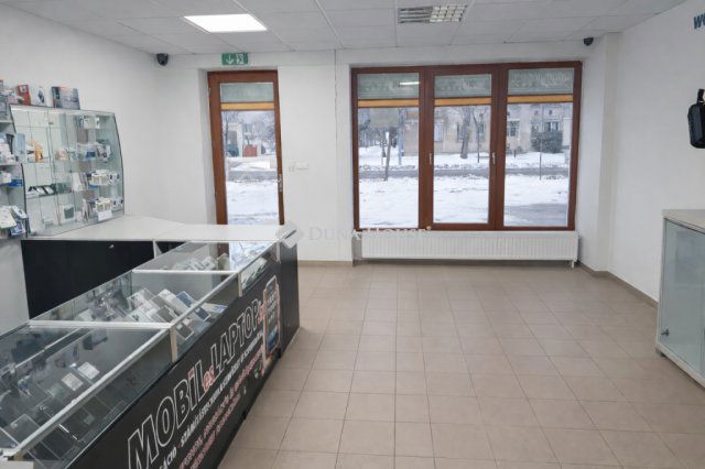 Eladó üzlethelyiség, Nagykőrösön 31.9 M Ft