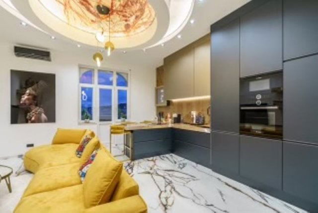 Eladó téglalakás, Budapesten, V. kerületben, Egyetem téren