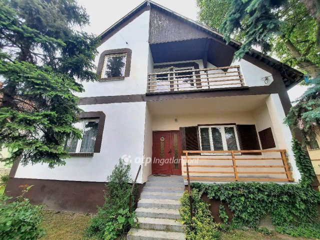 Eladó családi ház, Szolnokon 74.9 M Ft, 3 szobás