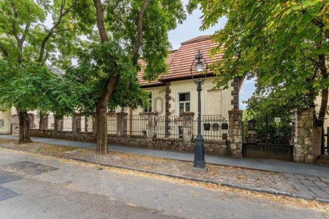 Eladó téglalakás, Budapesten, I. kerületben 112.9 M Ft, 2 szobás