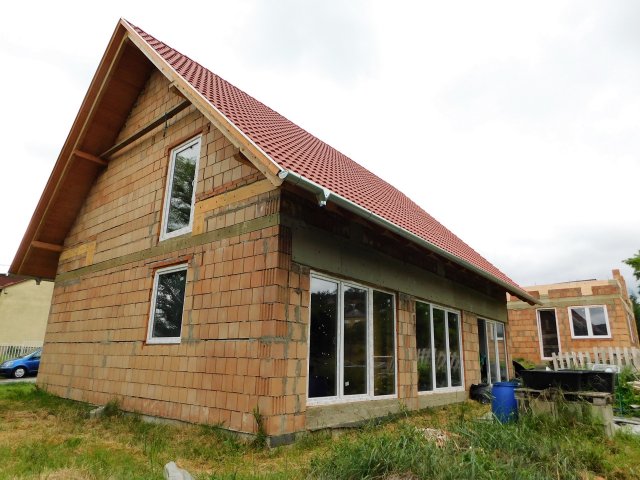 Eladó hotel, Vonyarcvashegyen 110 M Ft, 8 szobás