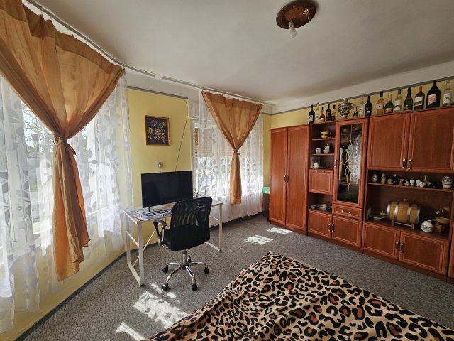 Eladó családi ház, Bébén 39 M Ft, 3 szobás