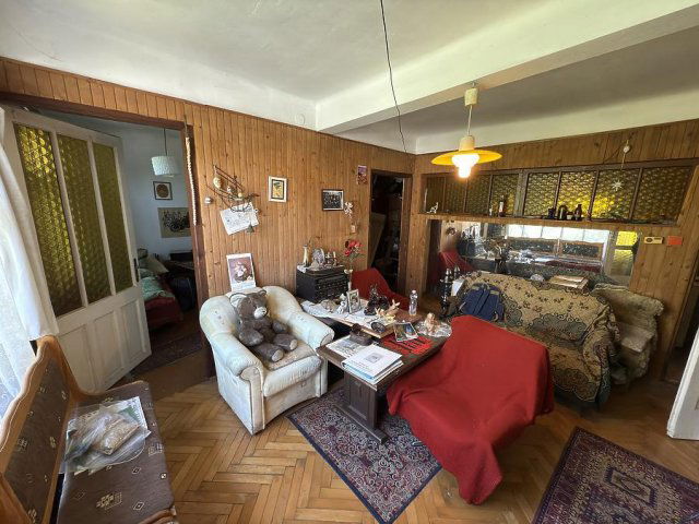 Eladó családi ház, Szentendrén 74.9 M Ft, 3 szobás