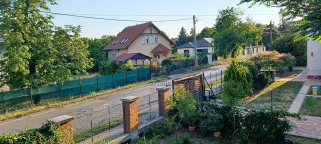 Eladó téglalakás, Budapesten, XVII. kerületben 69.9 M Ft