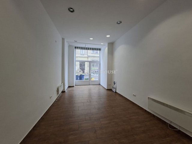 Eladó üzlethelyiség, Budapesten, VIII. kerületben 45 M Ft