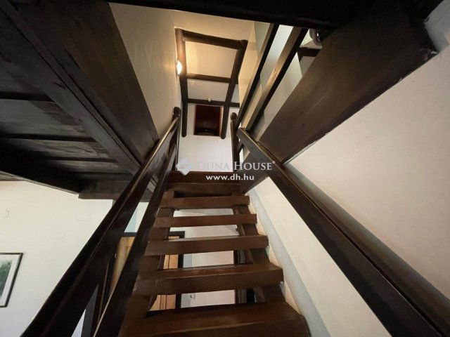 Eladó családi ház, Fülöpházán 110 M Ft, 11 szobás